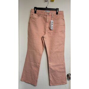 DAZE Demin Jeans. Womans Size 30. Rosewater. NWT